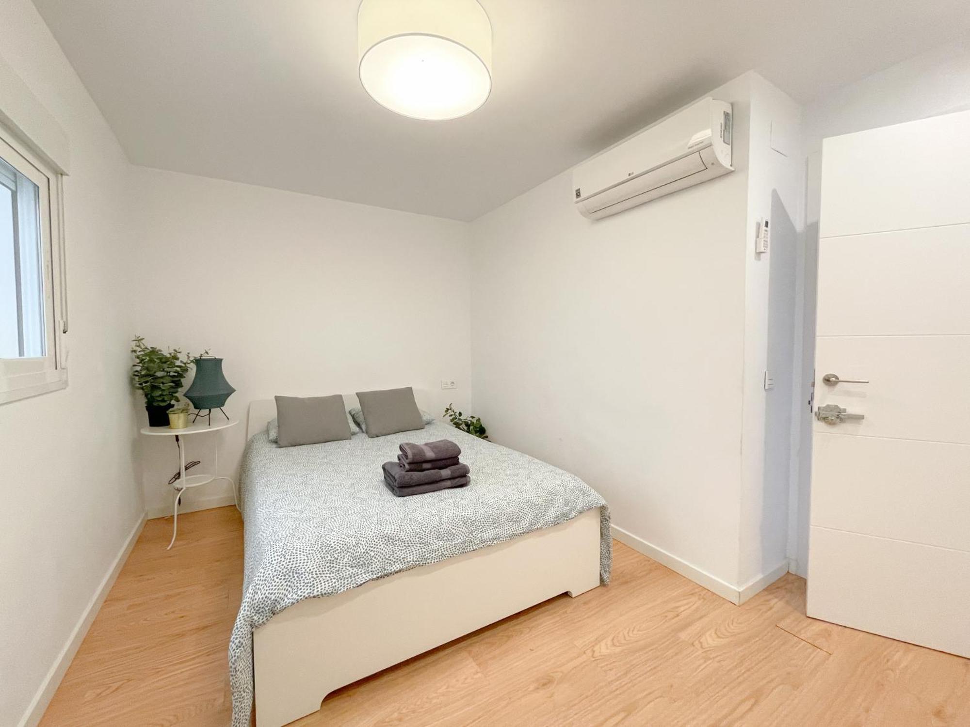 Moderno Apartamento Plz De La Merced Málaga Exterior foto